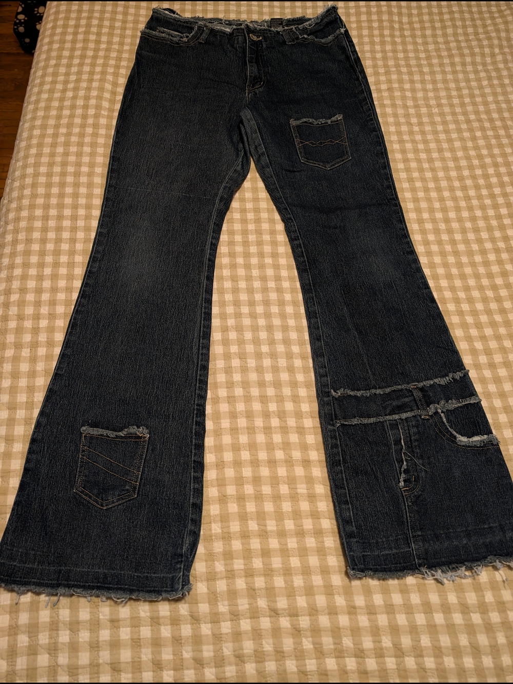 LaZer Y2K Dark Wash Women’s Flared Jeans with Patch Pocket Detail